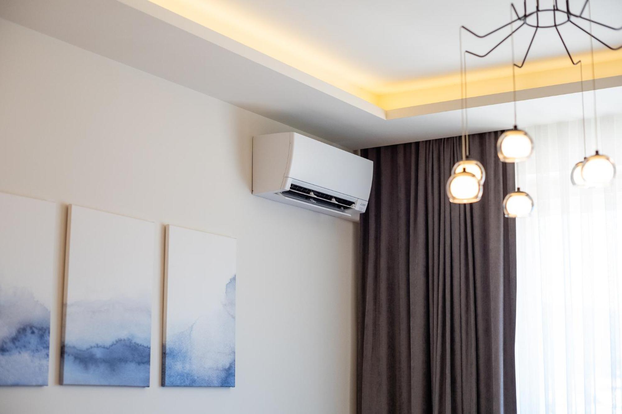 Apartman G8 Deluxe ปาเล ภายนอก รูปภาพ